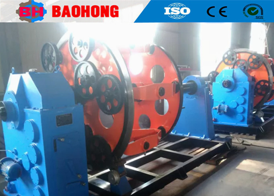 500mm Bobbin Steel Planetary Stranding Machine con la torsione posteriore